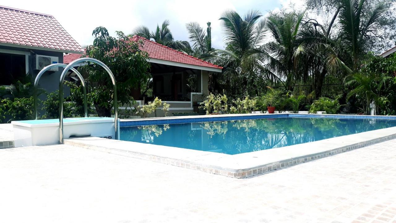 Arcadia Resort Alibaug 阿里巴格 外观 照片